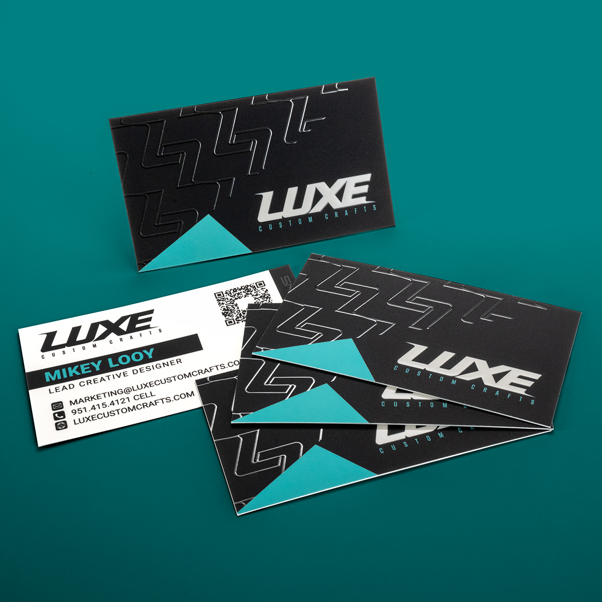 Spot UV Business Card: Luxe Custom Crafts
