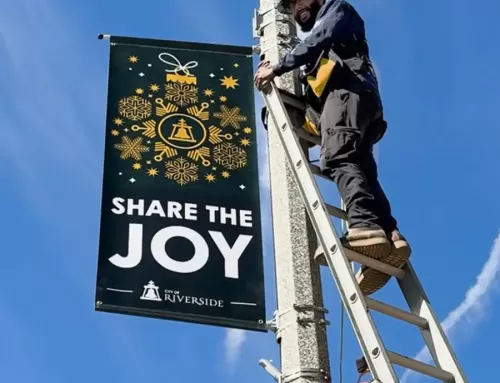 Pole Banners: City of Riverside Holiday Messages